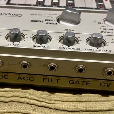 Roland TB-303 Bassline 1981 image 2