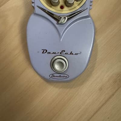 Danelectro DE-1 Delay Echo Pedal image 1