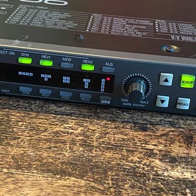 Yamaha FX900 Simul Effects Unit Multieffect image 4