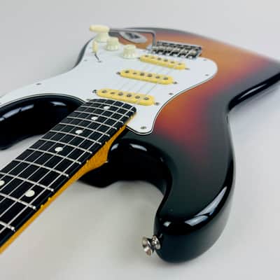 Fender ST-62 Stratocaster, MIJ 1991 - Sunburst image 17