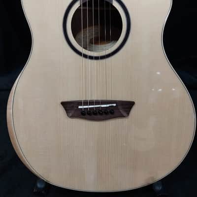 Washburn BTSC40SCE Bella Tono Suprema Solid Sitka Spruce Top Okoume Neck 6-String Acoustic-Electric Guitar - Natural image 4