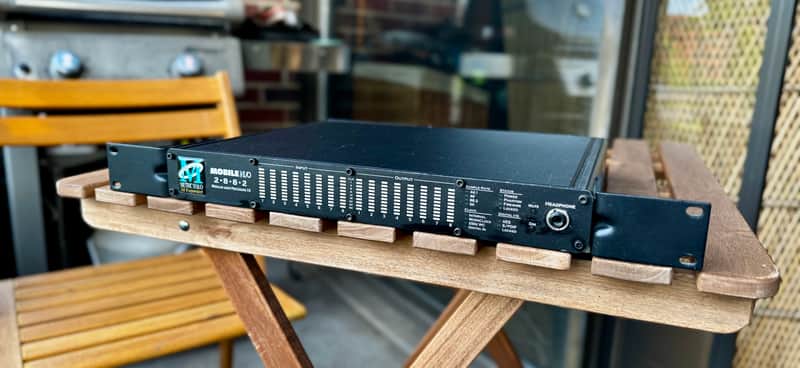Metric Halo Mobile I/O 2882 2D Expanded (FireWire) image 1
