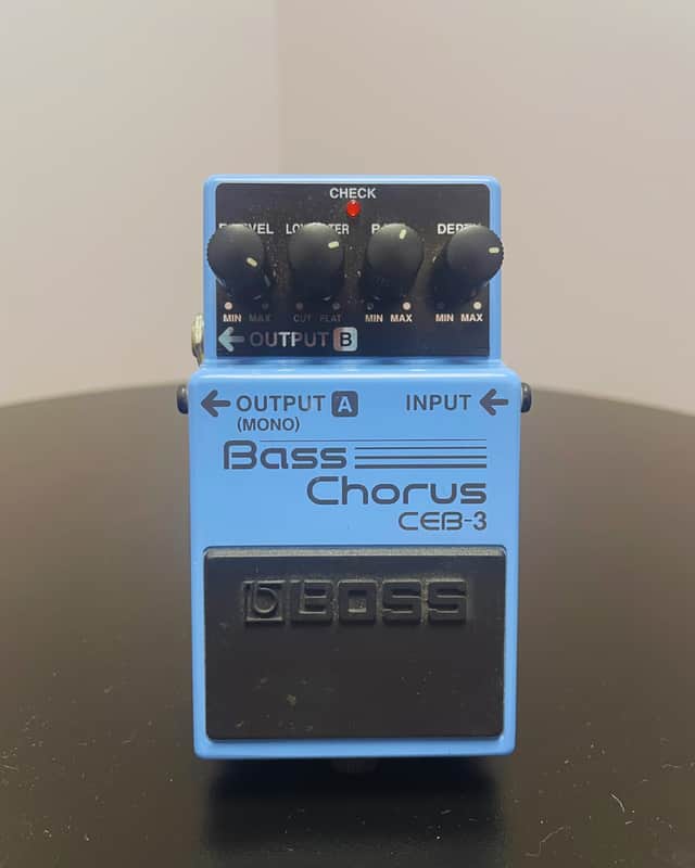 Boss CEB-3