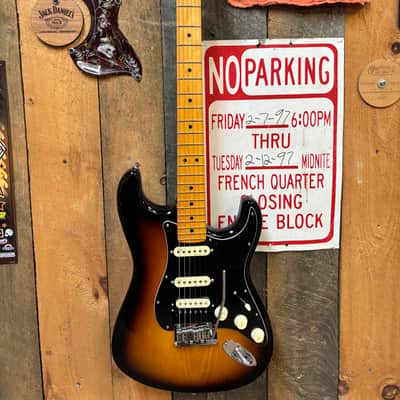 Fender American Ultra Luxe Stratocaster 2021 - Sunburst image 1