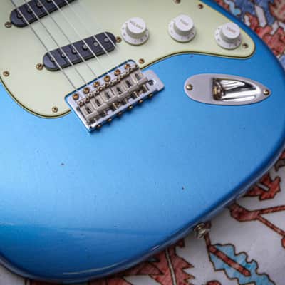 FENDER USA Custom Shop '62 Stratocaster *Dealer Exclusive Flamethrower Journeyman Relic "Lake Placid Blue" (2025) image 8