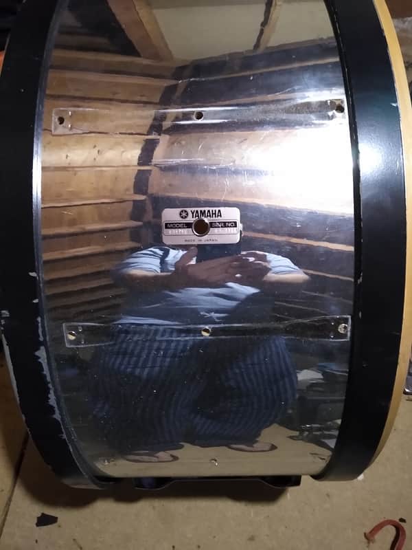 Yamaha 28" Bass Drum  Chrome Wrap image 1