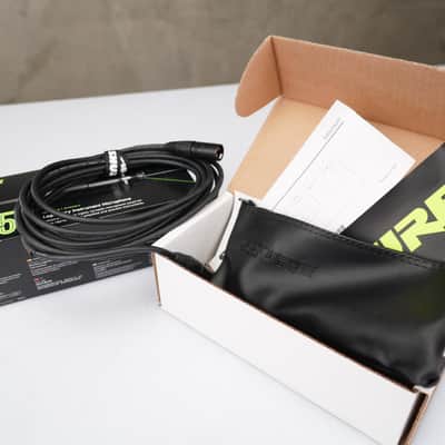 Shure SM57 Dynamic Microphone w/ Mogami Cable & Box #58787 image 3