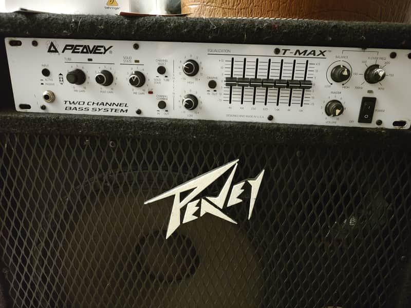 Peavey T Max 550 Head 2000s - White image 1