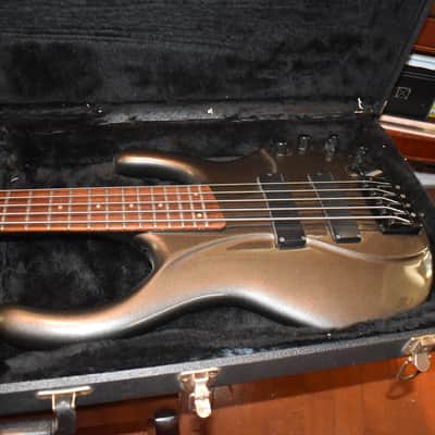 ibanez  edc 705 ergodyne 5 string bass guitar metallic grey image 19