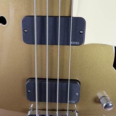 Used Schecter Corsair Bass Metallic Gold Excellent Condition image 3
