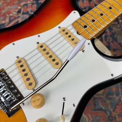 *Video* Yamaha Super R'n Roller Stratocaster Model SR400 Made in Japan - 1980 Lawsuit Era image 4