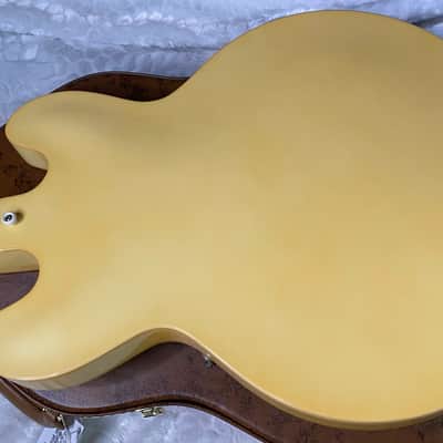 NEW! Gibson Custom 1959 ES-330 Reissue Bigsby - Antique White VOS - 6.8lbs - Authorized Dealer - G07552 image 11