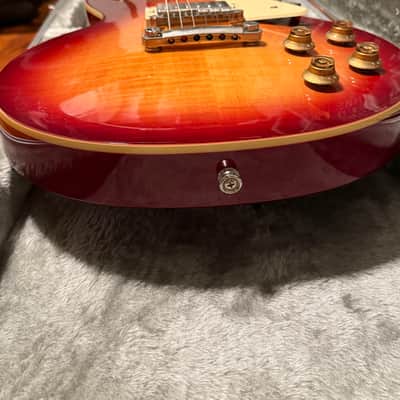 Epiphone Les Paul Standard 2018-2022 - Cherry Sunburst image 4