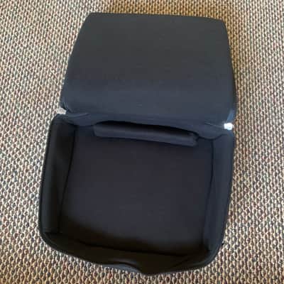 YAMAHA AW16G NYLON PADDED MIXER BAG- MAKE OFFER! image 2
