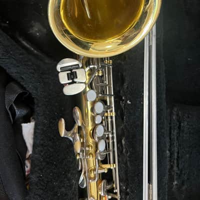 Yamaha YAS-23 Alto Saxophone, with case and mouthpiece. image 5