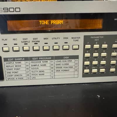 Akai S900 12 bit sampler - LED SCREEN - RAM OK - CHECK DESCRIPTION image 2