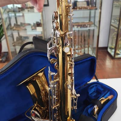 Vintage 1966 Martin Imperial Alto Sax, Orig. Lacquer, New Pads, New Case image 10