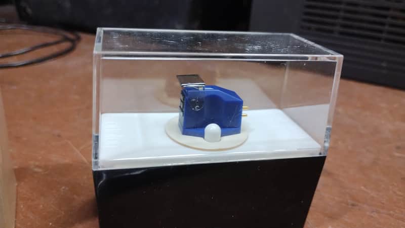 Ortofon MC10 2008 - Blue image 1