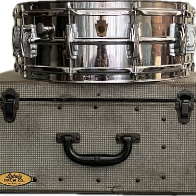 Ludwig / Super Ludwig, 1960-1963,  Pre-Serial Keystone Badge, Chrome Over Brass, 5” x 14” Concert Snare Drum image 2
