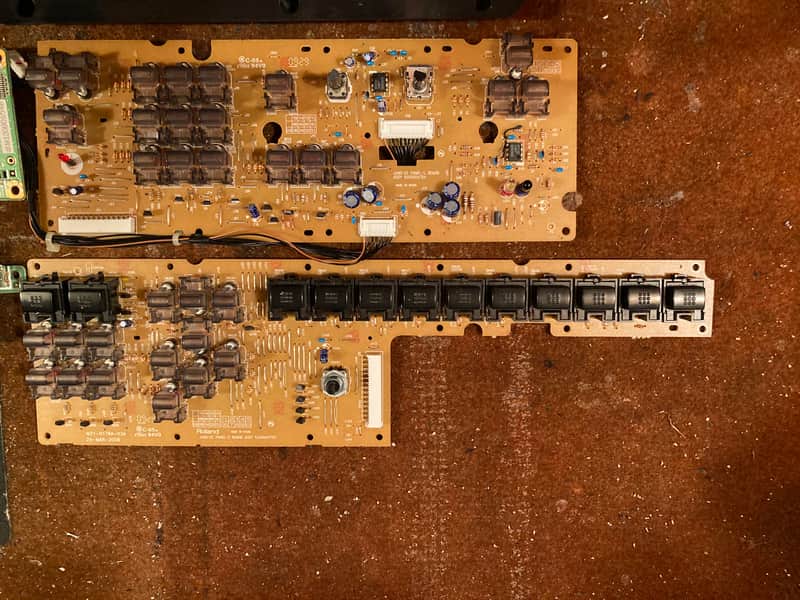 Roland Juno Di (Internal Parts Only) image 1