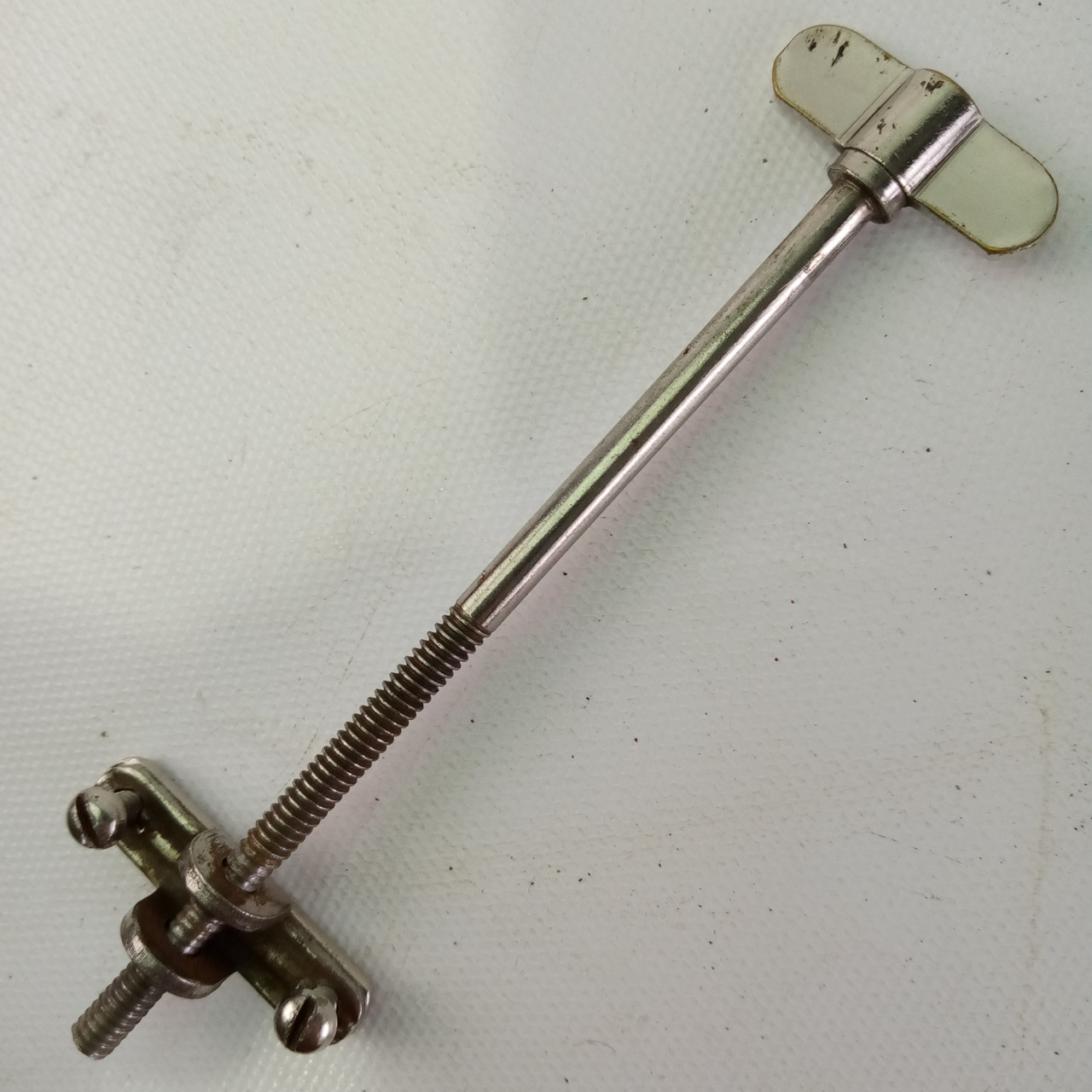 Ludwig/Leedy Snare Drum Strainer 4 1/4"Rod Nickel Vintage20s Marching Parade USA — main photograph