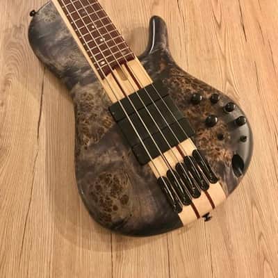 FINGER RAMP U Bass  Ibanez SRSC805 Finger Ramp PRO in resin  2020 Black / White / Clear image 2