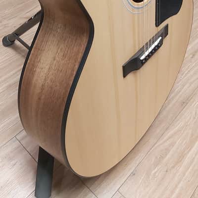 Gibson Generation Collection G-200 EC image 2