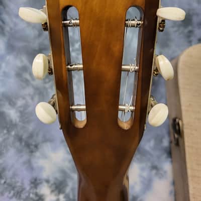 Vintage 1967 Silvertone Classical Guitar Model 660 Kay Built Natural New Strings Original Hard Shell Case image 10