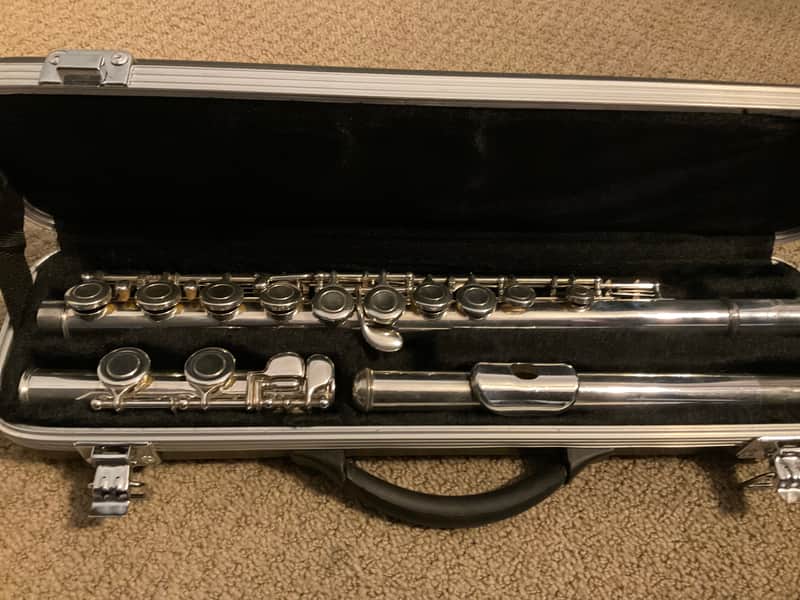 Yamaha Advantage 200AD Flute All New Pads, Case image 1