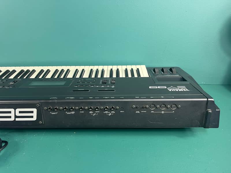 Yamaha SY99 Synthesizer 1991 - Black | Reverb