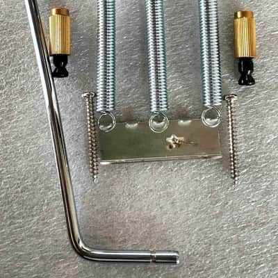 Wilkinson WVS130/2P Bridge Tremolo Locking Saddles - Chrome image 3