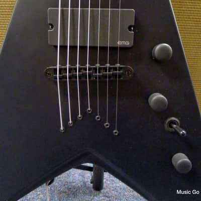 ESP LTD V-307 Satin Black FLYING V 7-STRING with EMG pickups! image 5