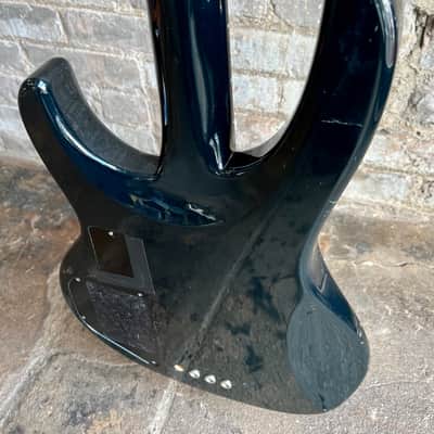 Used Washburn Force 40 Bass image 11