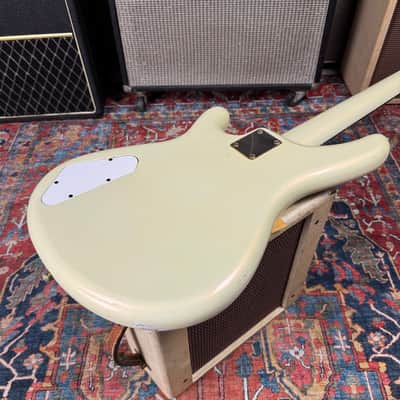 Yamaha Motion Bass MBIII Super Edition Short Scale Bass w/HSC 1980's - Pearl White image 16