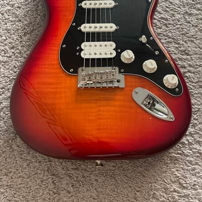 Fender Player Stratocaster HSS Plus Top 2020 MIM Cherry Burst Maple Neck Guitar image 2