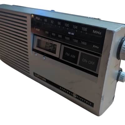 GE Bathmate AM FM Bathroom Radio Model 7-4204A Vintage Shower image 2