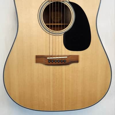 Blueridge BR-40CE Contemporary Mahogany Ac./Elec. guitar with Fishman Classic 4T Pickup and Bag image 2