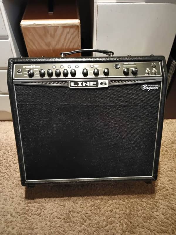 Line 6 Spider Valve 112 40-Watt 1x12" Digital Modeling Guitar Combo 2007 - 2009 - Black image 1