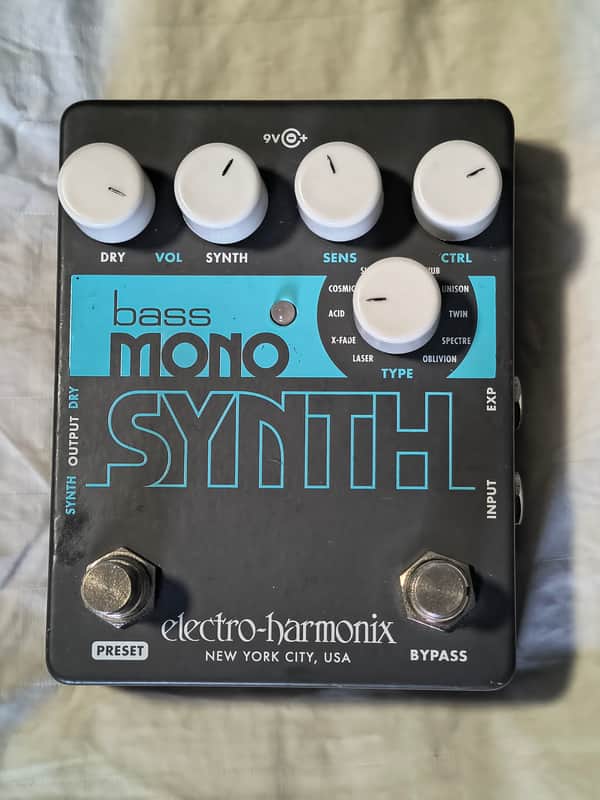 Electro-Harmonix Bass Mono Synth