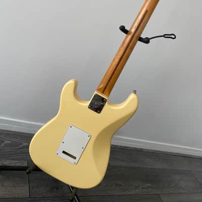 1994 Fender Jeff Beck Artist Series Stratocaster Vintage White Bild 2