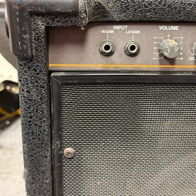Roland BN-100 Bass Note 100-Watt 1x15" Bass Combo Amp image 2