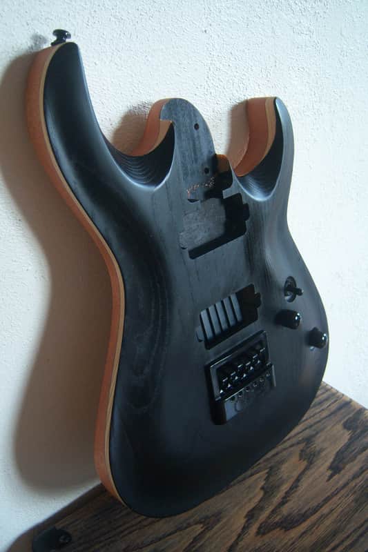 Cort KX700 EverTune - Unbeatable Price for a Pro-Quality Guitar