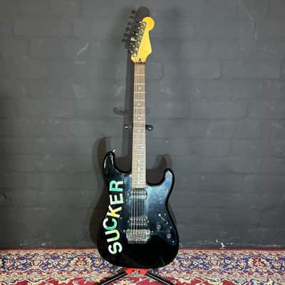 + New Video Fender Stratocaster Ex Gavin Rossdale Bush Black Humbucker Guitar + Case image 1