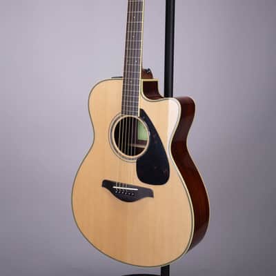 Yamaha FSX830C Acoustic-Electric Guitar Natural image 5