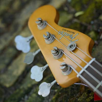Fender Limited Edition Vintera II Road Worn '60s Precision Bass - Fiesta Red image 9