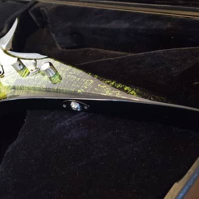 DBZ Bird Of Prey Radioactive with H/Case Dean B Zelinsky | Reverb
