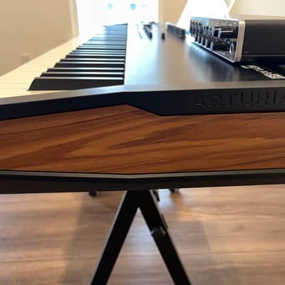 Arturia KeyLab 88 MkII MIDI Controller Package image 8