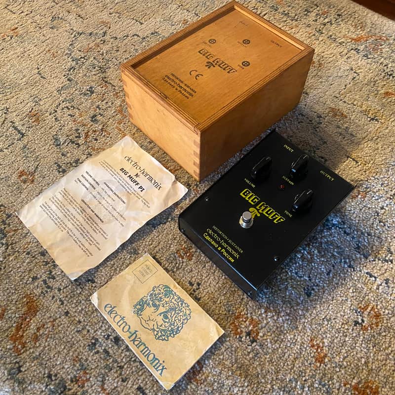 Electro-Harmonix Big Muff Pi V7 Black Russian “6 Screws” 2001 image 1