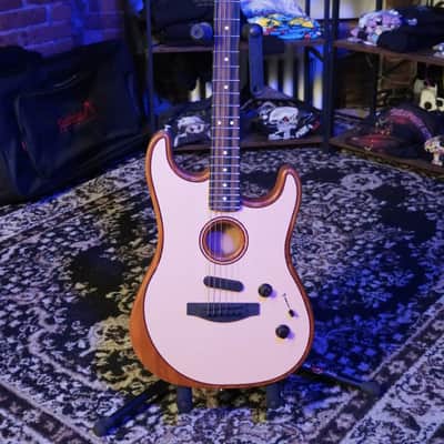 Fender Acoustasonic Stratocaster Shop Exclusive Shell Pink image 3