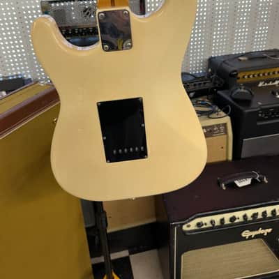 Fender Jimmie Vaughan Tex-Mex Signature Stratocaster 1996 - Present - Olympic White image 11